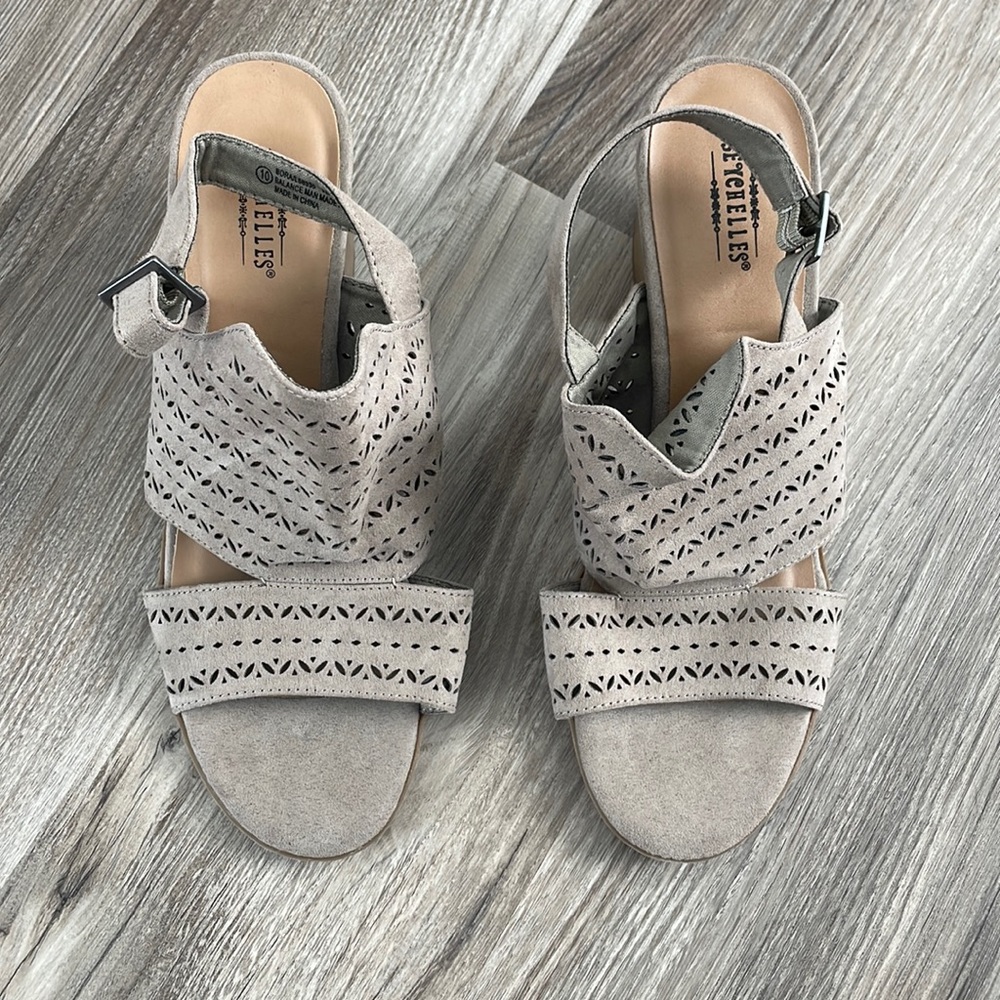 Seychelles Bora Taupe Open Toe Casual Slingback Sandal Size 10